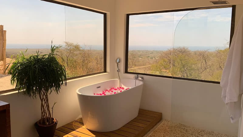 airbnb-in-los-pargos-costa-rica.jpg (90 KB)