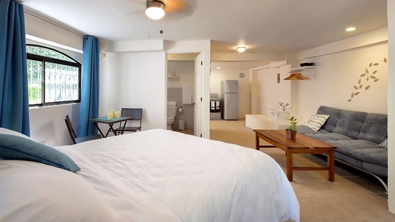 airbnb-in-tamarindo-costa-rica.jpg (79 KB)