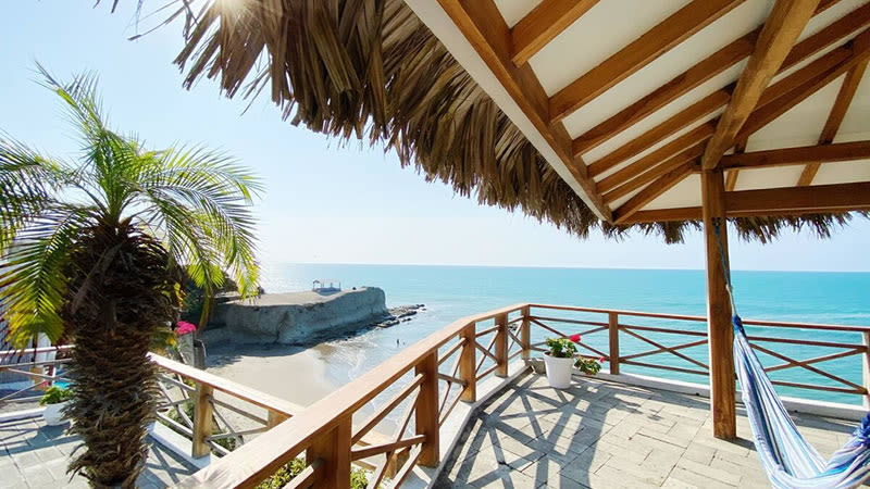 best airbnb punta blanca ecuador