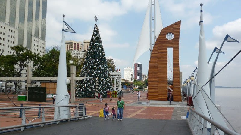 15 BEST Airbnbs in Guayaquil, Ecuador - The Pearl of the Pacific
