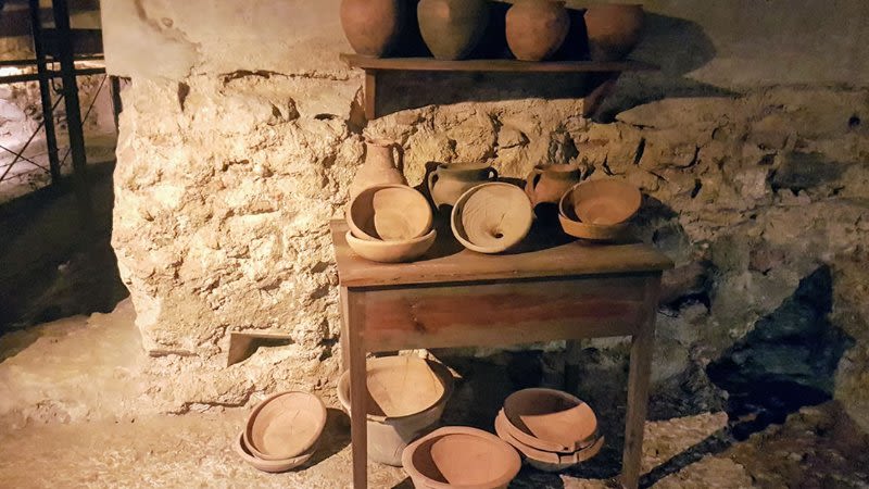 Free Underground Tour in Lisbon: Rua dos Correeiros Archaeological Tour